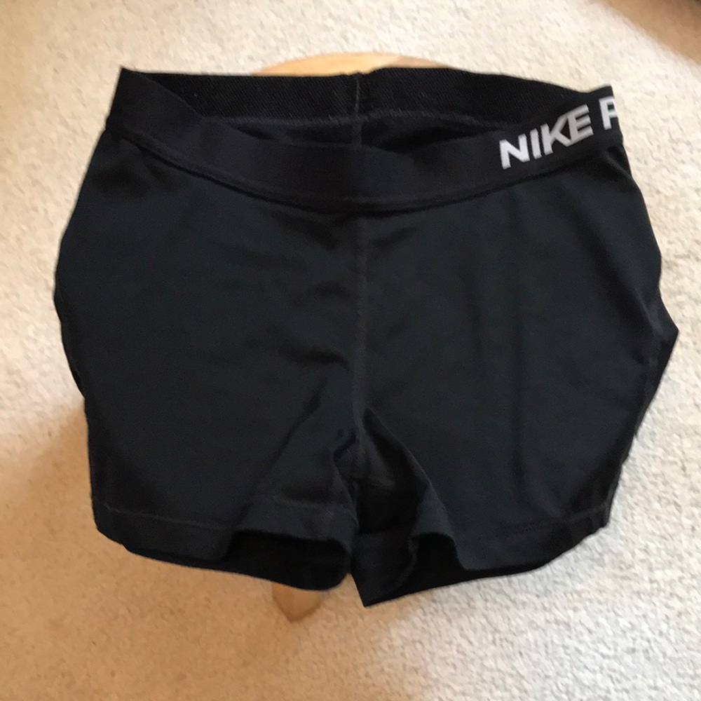 Nike pro black shorts. Like new!